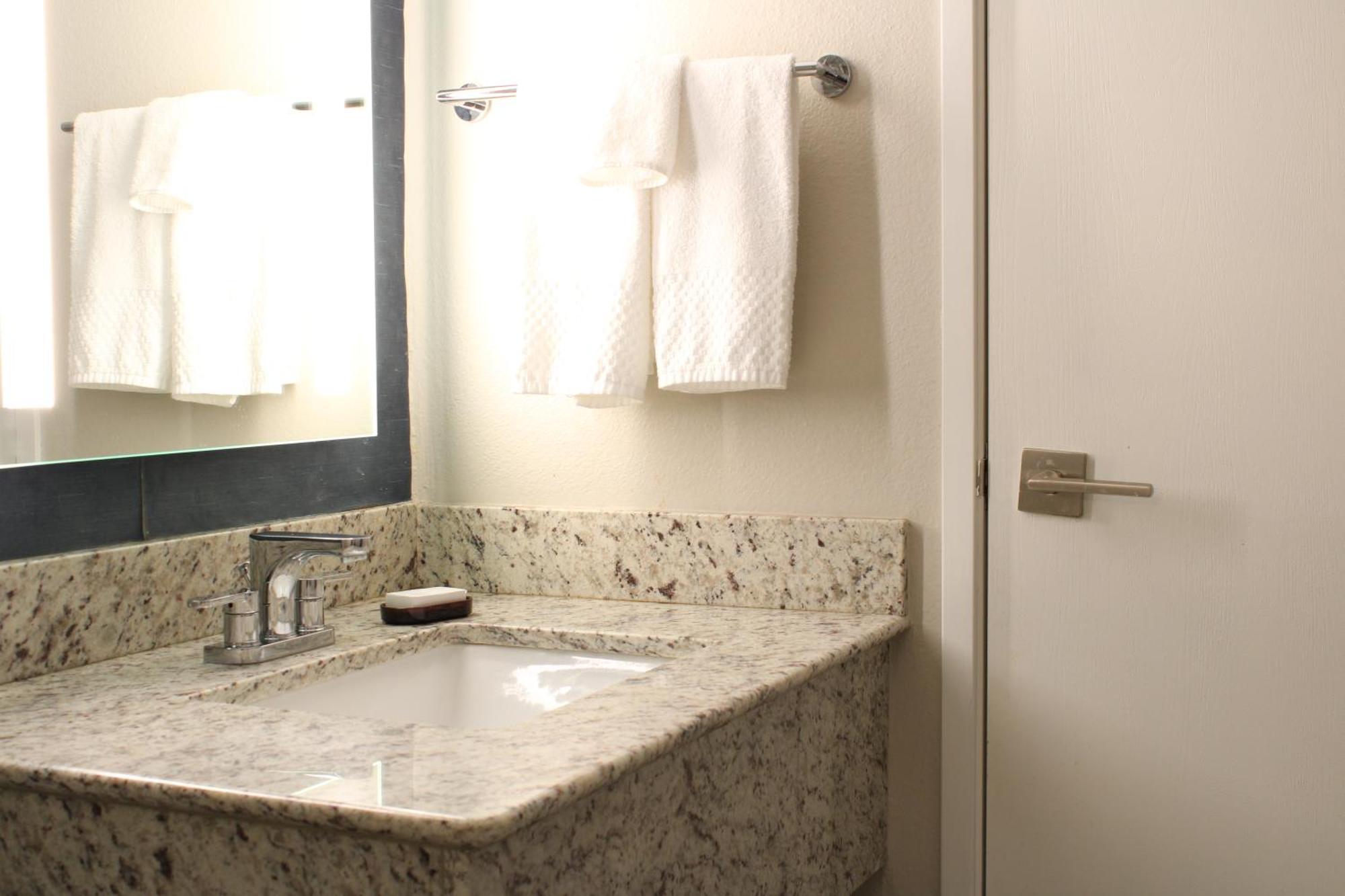 Embassy Suites By Hilton Tucson East Esterno foto