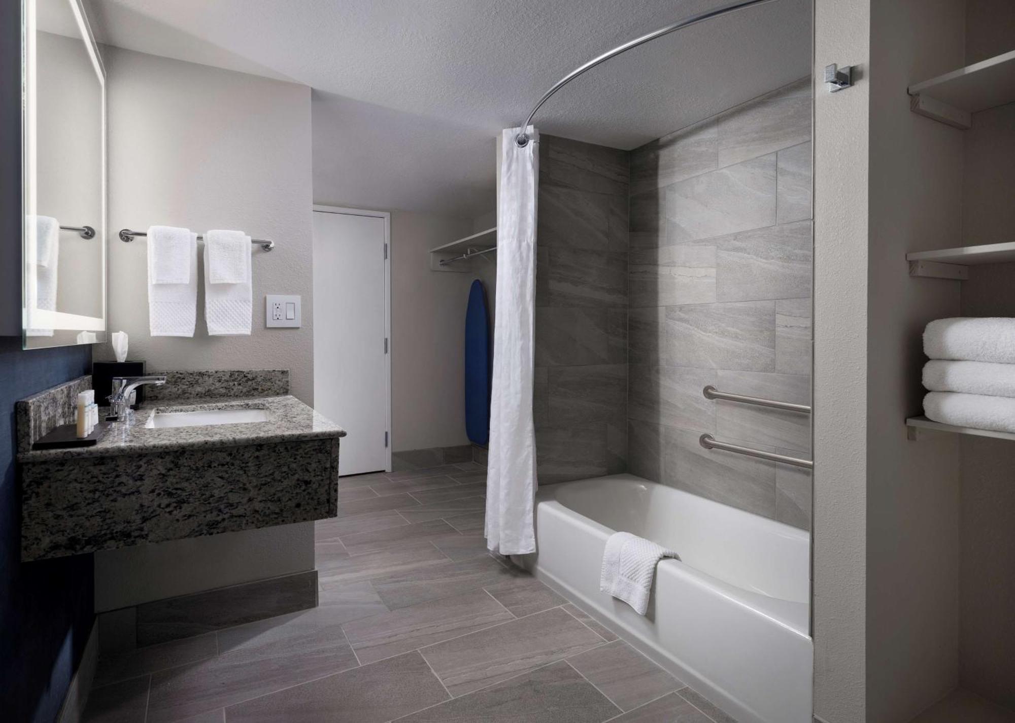 Embassy Suites By Hilton Tucson East Esterno foto